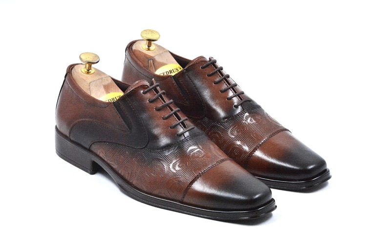 Zapatos de vestir formal modernos3